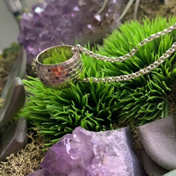 Jewelry - Genuine Sterling silver chain & disco ball studio 54 ornamental ring necklace